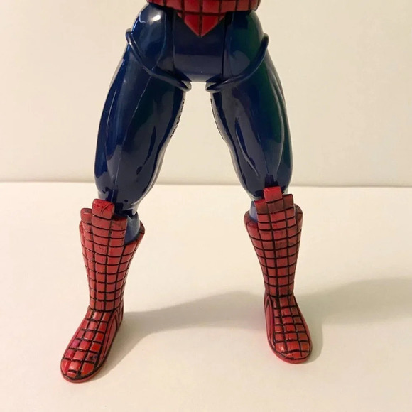 Vintage 1995 Toy Biz Spiderman 10  Inch Tall Poseable Action Figure - Picture 3 of 13